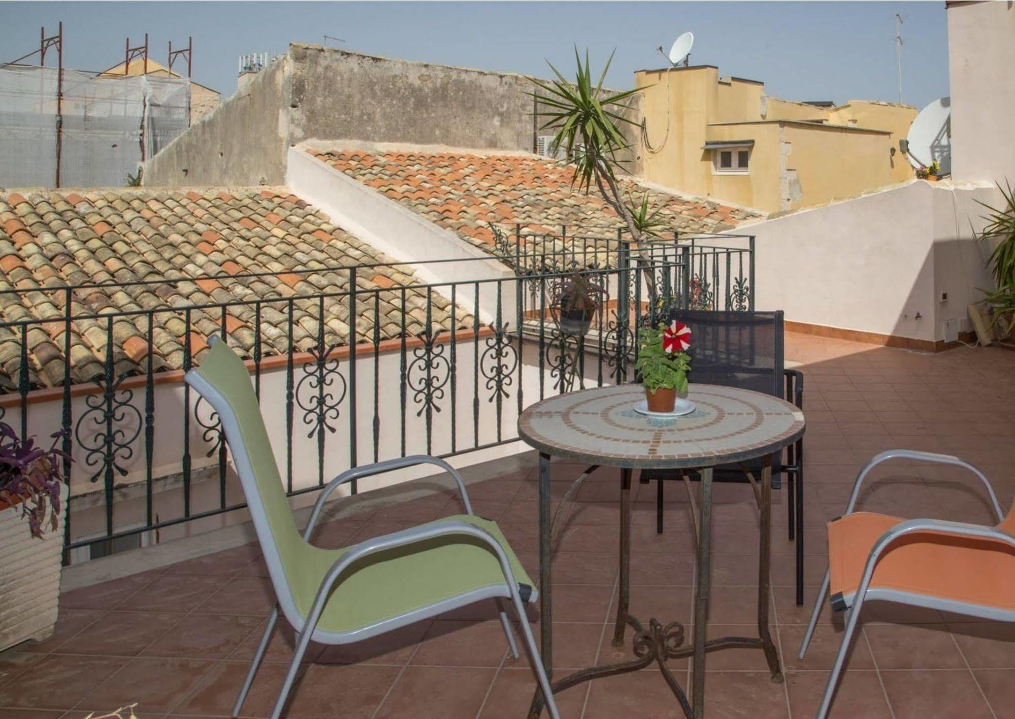 سيراكوزا Residence Acropoli المظهر الخارجي الصورة