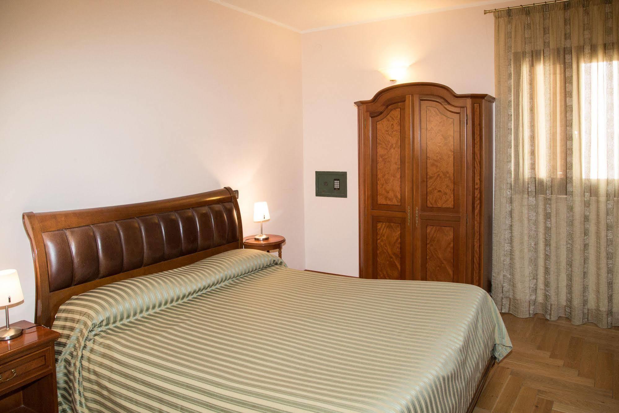 سيراكوزا Residence Acropoli المظهر الخارجي الصورة